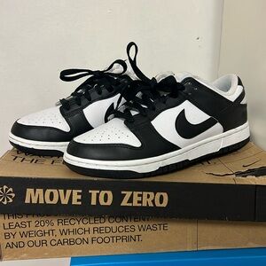 Nike pandas